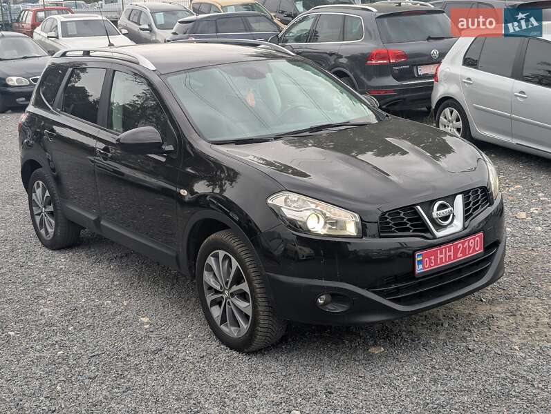 Внедорожник / Кроссовер Nissan Qashqai+2 2010 в Ровно фото 6 Внедорожник / Кроссовер Nissan Qashqai+2 2010 в Ровно