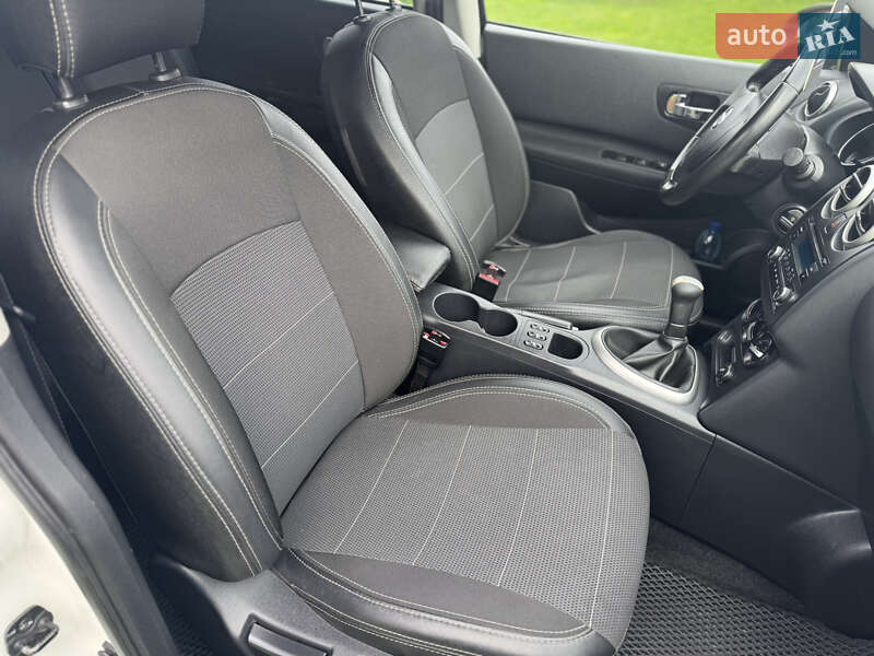 Внедорожник / Кроссовер Nissan Qashqai+2 2013 в Черкассах фото 17 Внедорожник / Кроссовер Nissan Qashqai+2 2013 в Черкассах