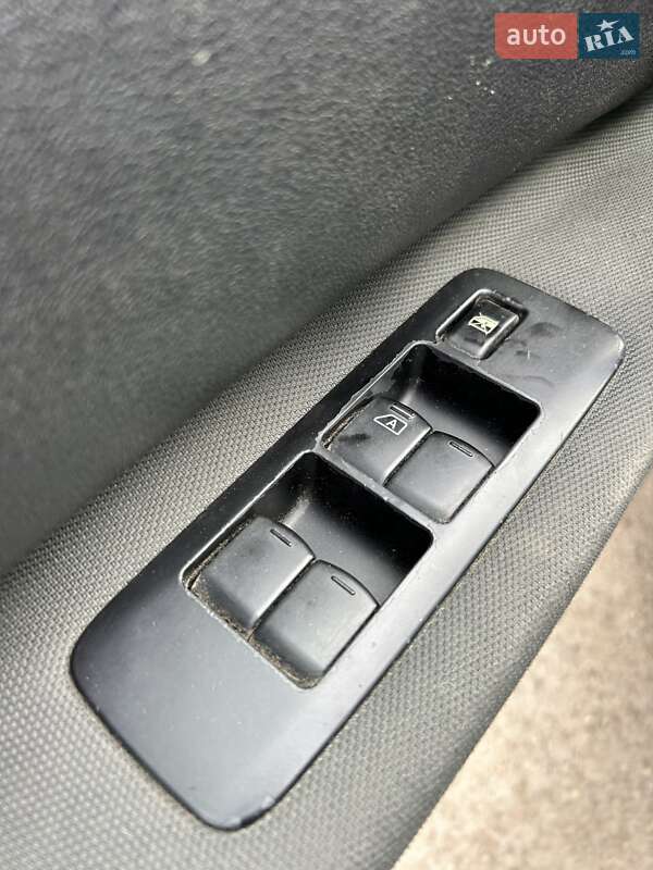 Внедорожник / Кроссовер Nissan Qashqai+2 2012 в Сумах