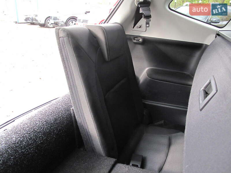 Внедорожник / Кроссовер Nissan Qashqai+2 2013 в Киеве фото 31 Внедорожник / Кроссовер Nissan Qashqai+2 2013 в Киеве