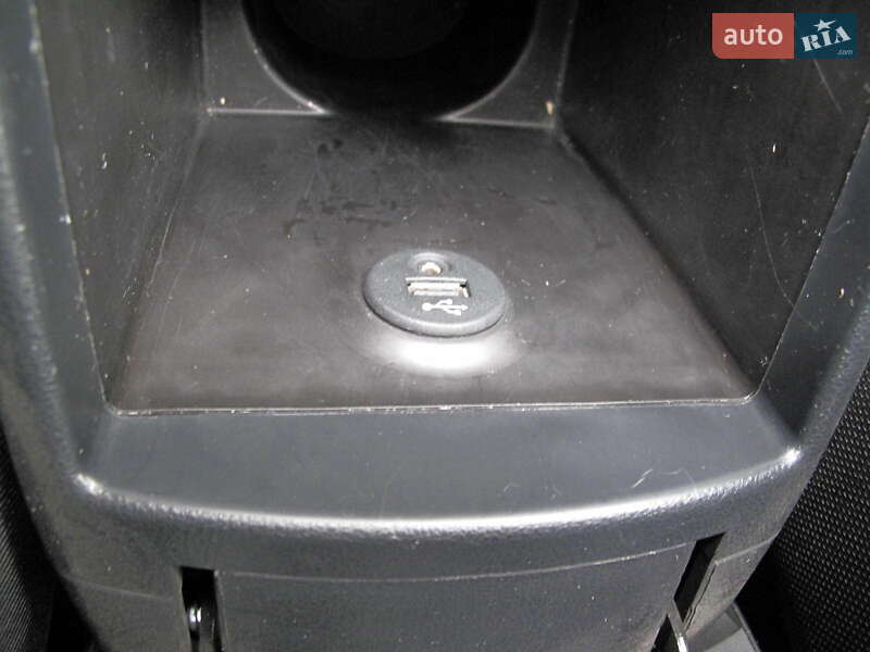 Внедорожник / Кроссовер Nissan Qashqai+2 2013 в Киеве фото 88 Внедорожник / Кроссовер Nissan Qashqai+2 2013 в Киеве