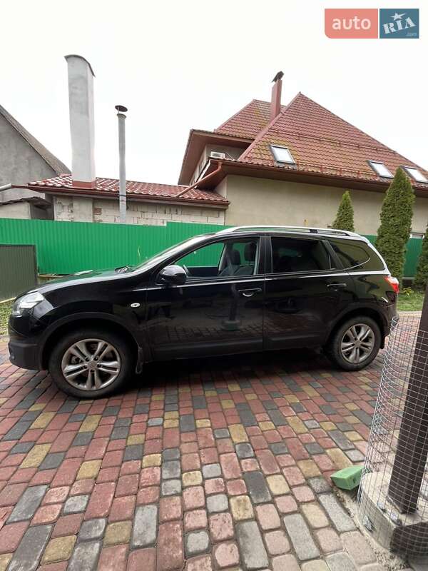 Внедорожник / Кроссовер Nissan Qashqai+2 2010 в Буштыне фото 8 Внедорожник / Кроссовер Nissan Qashqai+2 2010 в Буштыне