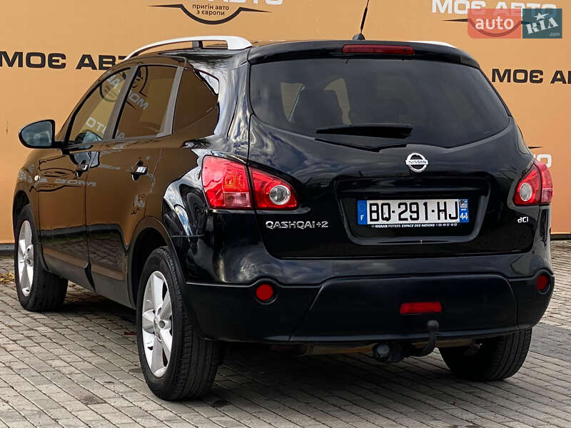 Внедорожник / Кроссовер Nissan Qashqai+2 2010 в Ровно