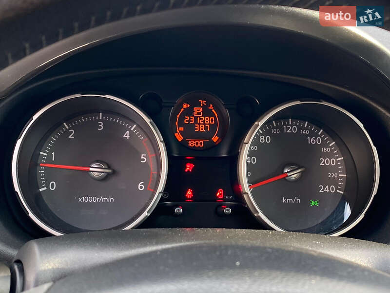 Внедорожник / Кроссовер Nissan Qashqai+2 2010 в Ровно