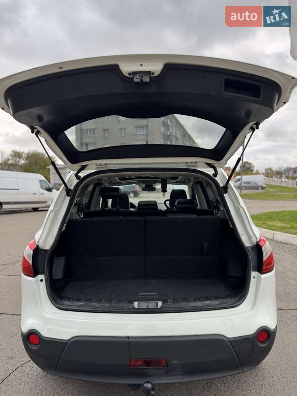 Внедорожник / Кроссовер Nissan Qashqai+2 2013 в Дубно фото 36 Внедорожник / Кроссовер Nissan Qashqai+2 2013 в Дубно