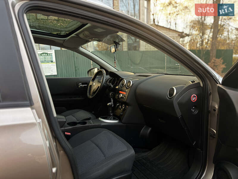 Внедорожник / Кроссовер Nissan Qashqai+2 2010 в Надворной фото 12 Внедорожник / Кроссовер Nissan Qashqai+2 2010 в Надворной