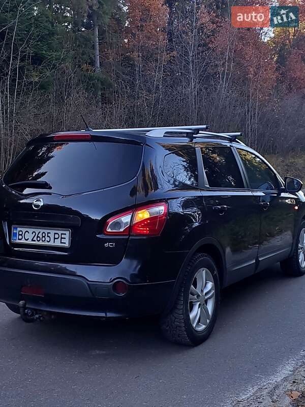Позашляховик / Кросовер Nissan Qashqai+2 2011 в Турці фото 7 Позашляховик / Кросовер Nissan Qashqai+2 2011 в Турці