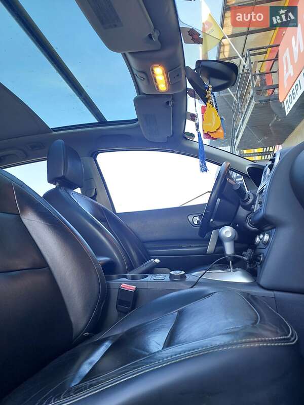 Позашляховик / Кросовер Nissan Qashqai+2 2011 в Турці фото 14 Позашляховик / Кросовер Nissan Qashqai+2 2011 в Турці