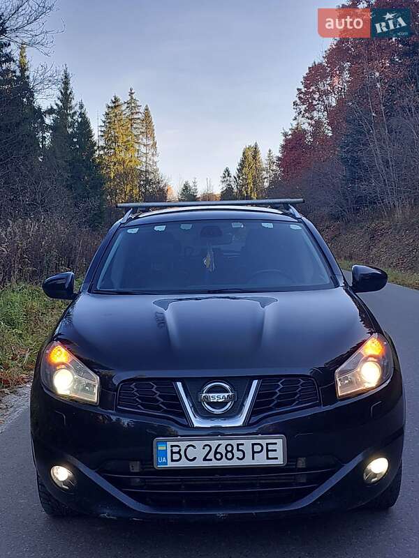 Позашляховик / Кросовер Nissan Qashqai+2 2011 в Турці фото 11 Позашляховик / Кросовер Nissan Qashqai+2 2011 в Турці