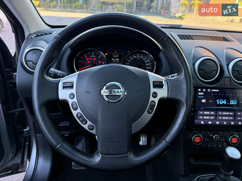 Внедорожник / Кроссовер Nissan Qashqai+2 2011 в Стрые