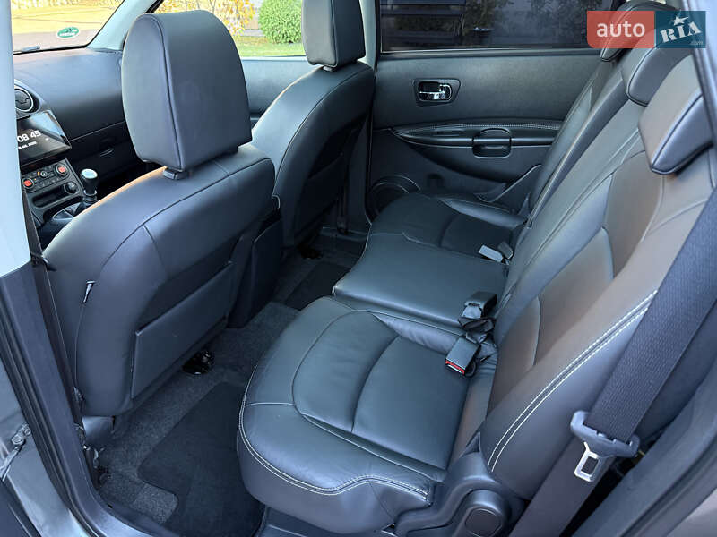 Внедорожник / Кроссовер Nissan Qashqai+2 2011 в Стрые