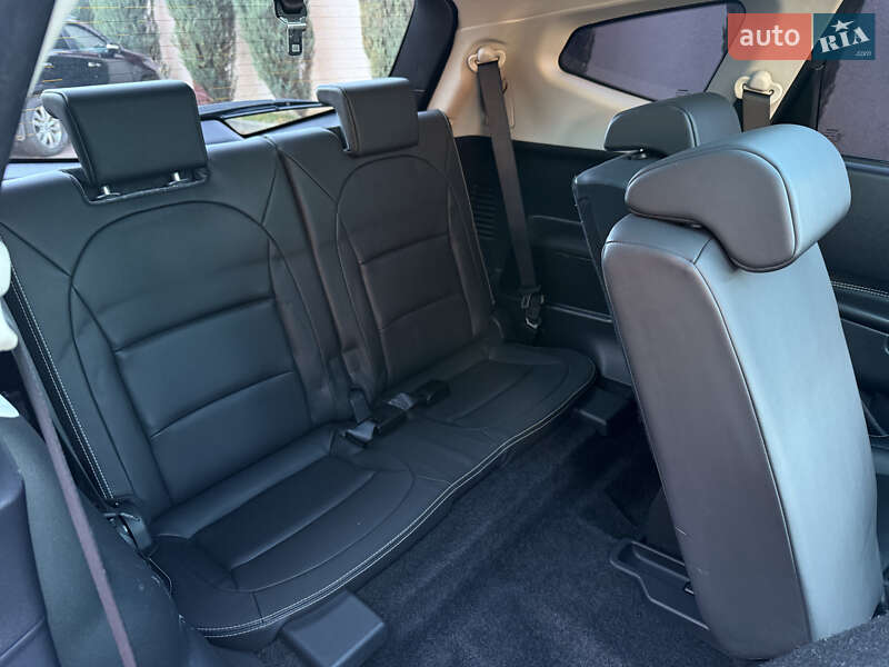 Внедорожник / Кроссовер Nissan Qashqai+2 2011 в Стрые