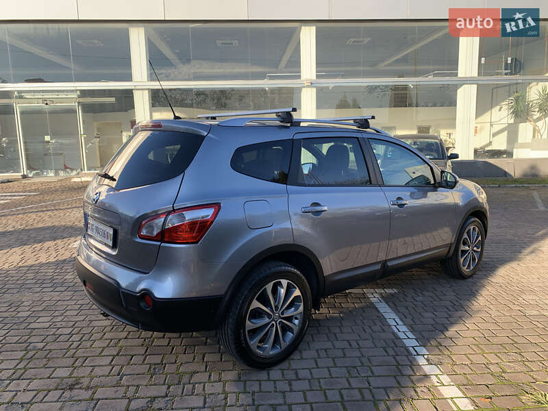 Внедорожник / Кроссовер Nissan Qashqai+2 2012 в Ровно