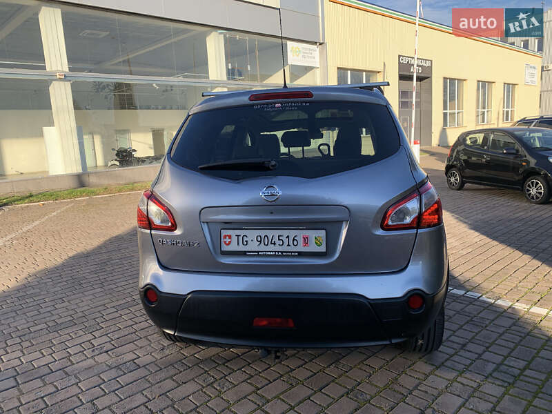 Внедорожник / Кроссовер Nissan Qashqai+2 2012 в Ровно