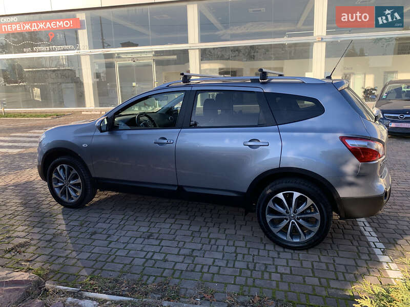 Внедорожник / Кроссовер Nissan Qashqai+2 2012 в Ровно