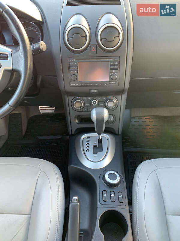Внедорожник / Кроссовер Nissan Qashqai+2 2012 в Ровно