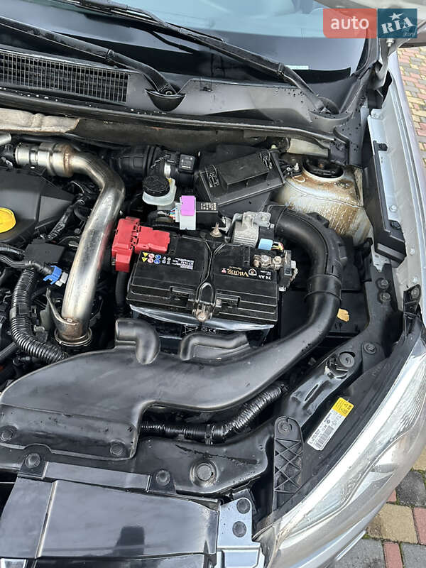 Внедорожник / Кроссовер Nissan Qashqai+2 2012 в Ровно фото 66 Внедорожник / Кроссовер Nissan Qashqai+2 2012 в Ровно