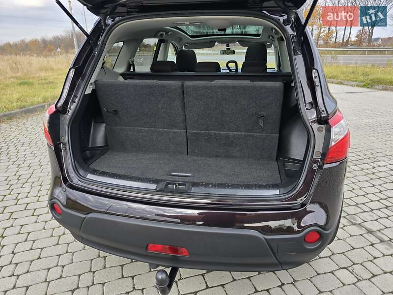 Внедорожник / Кроссовер Nissan Qashqai+2 2011 в Калуше