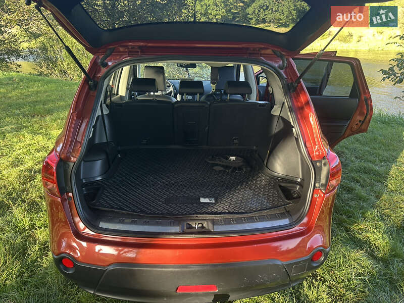 Внедорожник / Кроссовер Nissan Qashqai+2 2008 в Звягеле фото 10 Внедорожник / Кроссовер Nissan Qashqai+2 2008 в Звягеле