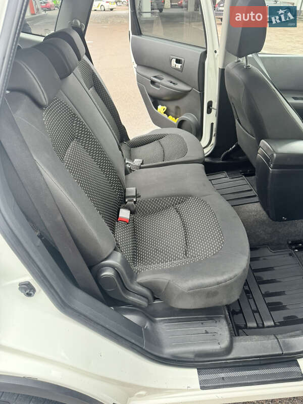 Внедорожник / Кроссовер Nissan Qashqai+2 2009 в Львове фото 19 Внедорожник / Кроссовер Nissan Qashqai+2 2009 в Львове