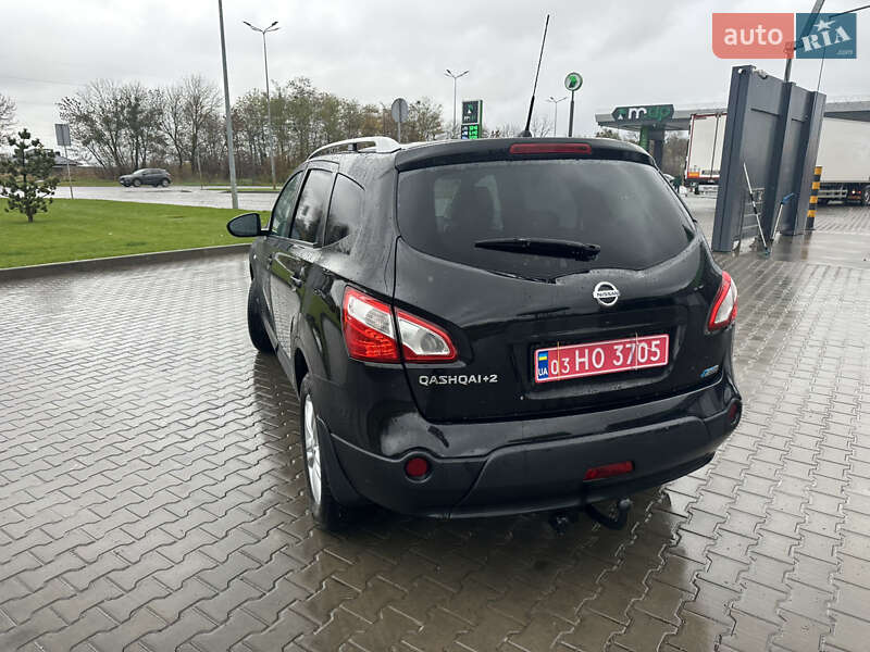 Позашляховик / Кросовер Nissan Qashqai+2 2011 в Луцьку