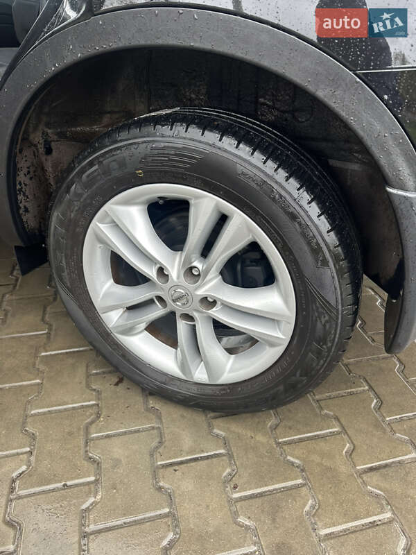 Позашляховик / Кросовер Nissan Qashqai+2 2011 в Луцьку