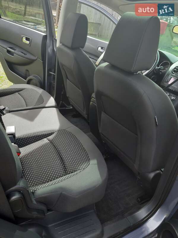 Внедорожник / Кроссовер Nissan Qashqai+2 2009 в Радивилове фото 13 Внедорожник / Кроссовер Nissan Qashqai+2 2009 в Радивилове