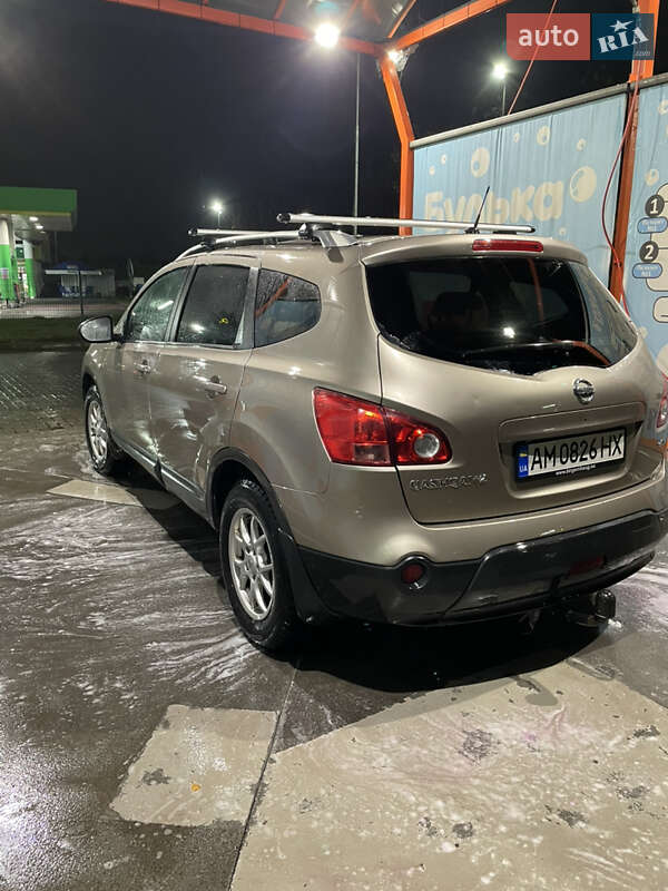 Внедорожник / Кроссовер Nissan Qashqai+2 2009 в Житомире фото 4 Внедорожник / Кроссовер Nissan Qashqai+2 2009 в Житомире