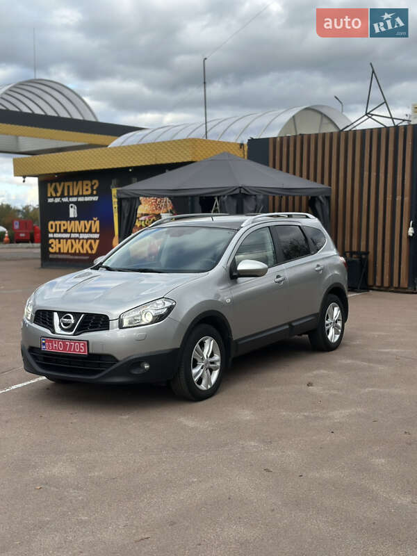 Внедорожник / Кроссовер Nissan Qashqai+2 2012 в Житомире