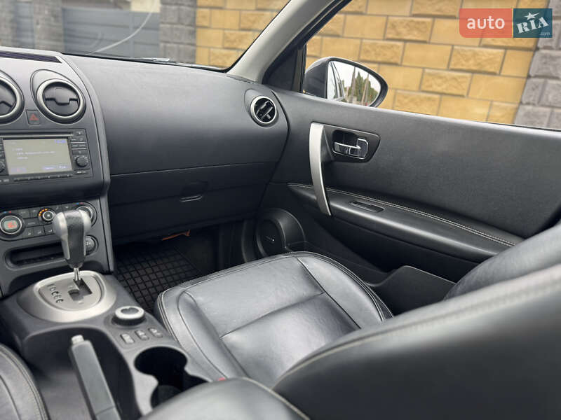 Внедорожник / Кроссовер Nissan Qashqai+2 2012 в Луцке