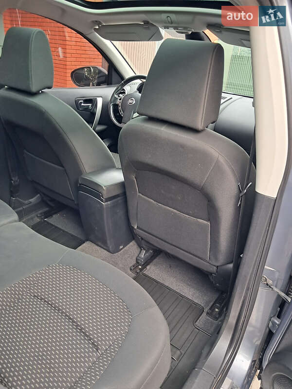 Позашляховик / Кросовер Nissan Qashqai+2 2009 в Ковелі