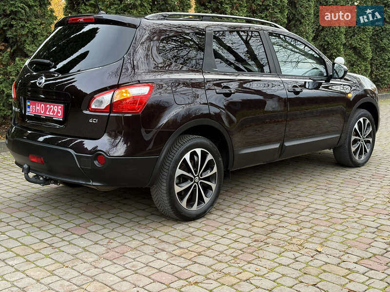 Внедорожник / Кроссовер Nissan Qashqai+2 2013 в Луцке фото 19 Внедорожник / Кроссовер Nissan Qashqai+2 2013 в Луцке