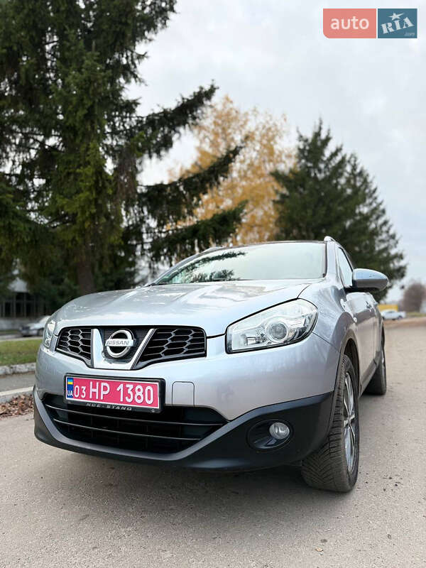Позашляховик / Кросовер Nissan Qashqai+2 2010 в Сумах фото 2 Позашляховик / Кросовер Nissan Qashqai+2 2010 в Сумах