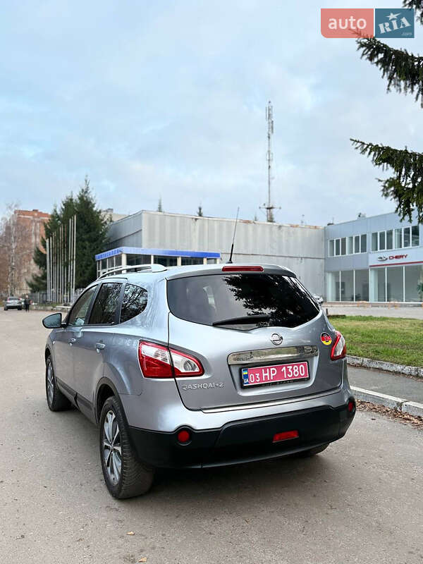 Позашляховик / Кросовер Nissan Qashqai+2 2010 в Сумах фото 18 Позашляховик / Кросовер Nissan Qashqai+2 2010 в Сумах