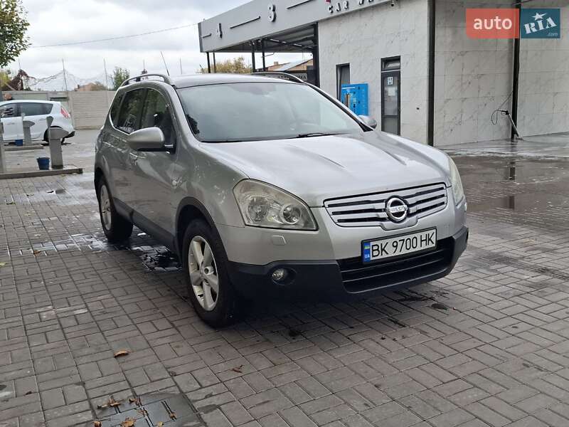 Внедорожник / Кроссовер Nissan Qashqai+2 2008 в Ровно