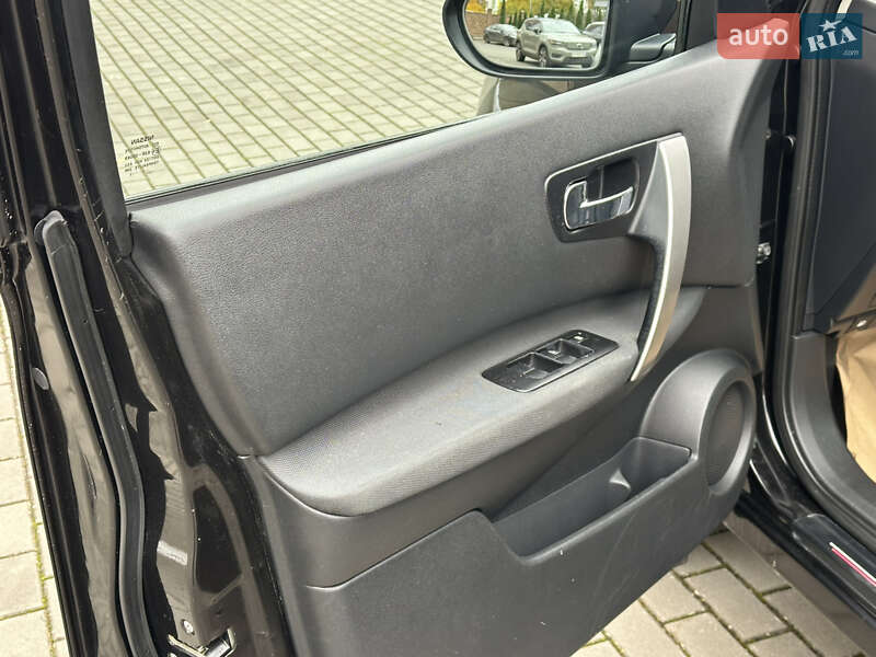 Внедорожник / Кроссовер Nissan Qashqai+2 2011 в Луцке фото 19 Внедорожник / Кроссовер Nissan Qashqai+2 2011 в Луцке