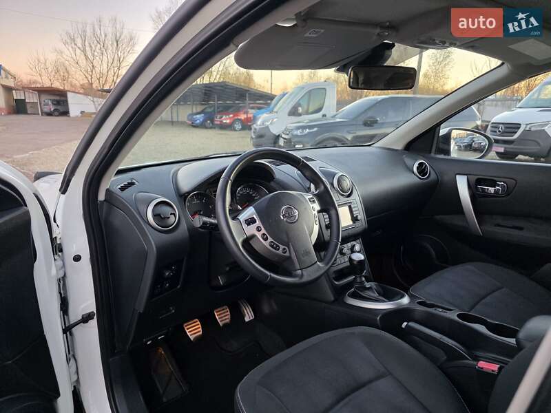 Внедорожник / Кроссовер Nissan Qashqai+2 2011 в Калуше фото 34 Внедорожник / Кроссовер Nissan Qashqai+2 2011 в Калуше