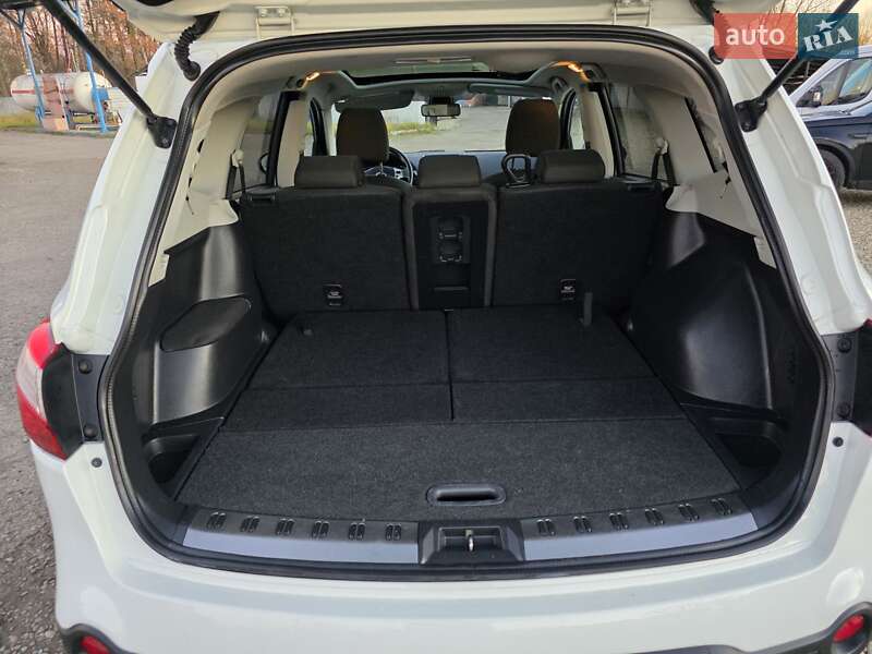 Внедорожник / Кроссовер Nissan Qashqai+2 2011 в Калуше фото 44 Внедорожник / Кроссовер Nissan Qashqai+2 2011 в Калуше