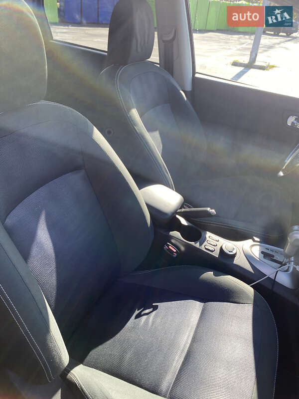 Внедорожник / Кроссовер Nissan Qashqai+2 2011 в Умани фото 35 Внедорожник / Кроссовер Nissan Qashqai+2 2011 в Умани