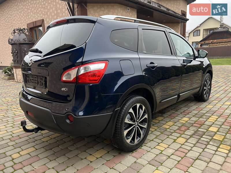 Внедорожник / Кроссовер Nissan Qashqai+2 2012 в Ивано-Франковске
