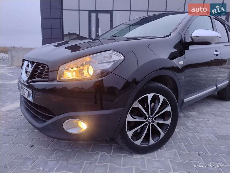 Позашляховик / Кросовер Nissan Qashqai+2 2012 в Тернополі