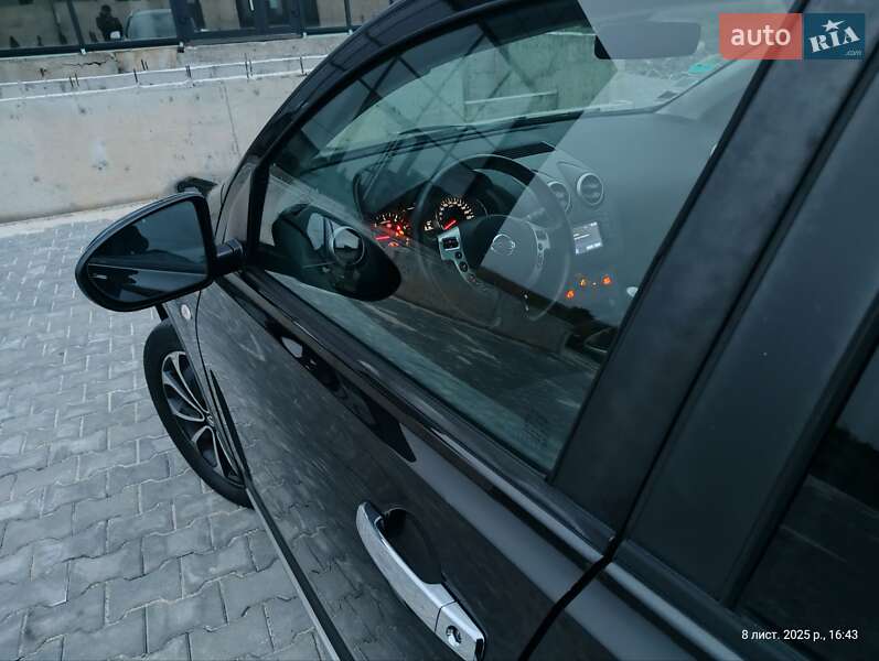 Позашляховик / Кросовер Nissan Qashqai+2 2012 в Тернополі