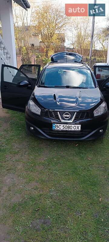 Внедорожник / Кроссовер Nissan Qashqai+2 2012 в Новояворовске фото 12 Внедорожник / Кроссовер Nissan Qashqai+2 2012 в Новояворовске
