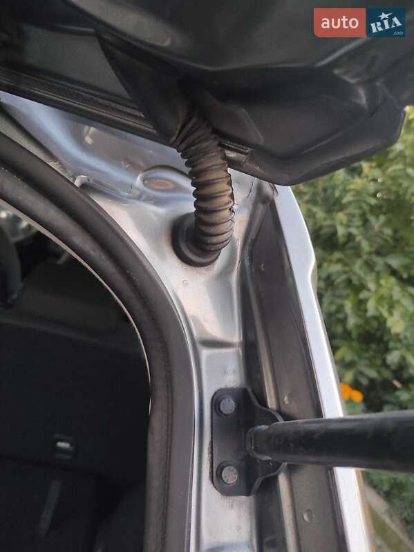 Внедорожник / Кроссовер Nissan Qashqai+2 2011 в Ровно