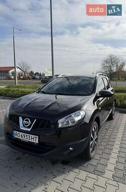 Позашляховик / Кросовер Nissan Qashqai+2 2011 в Береговому