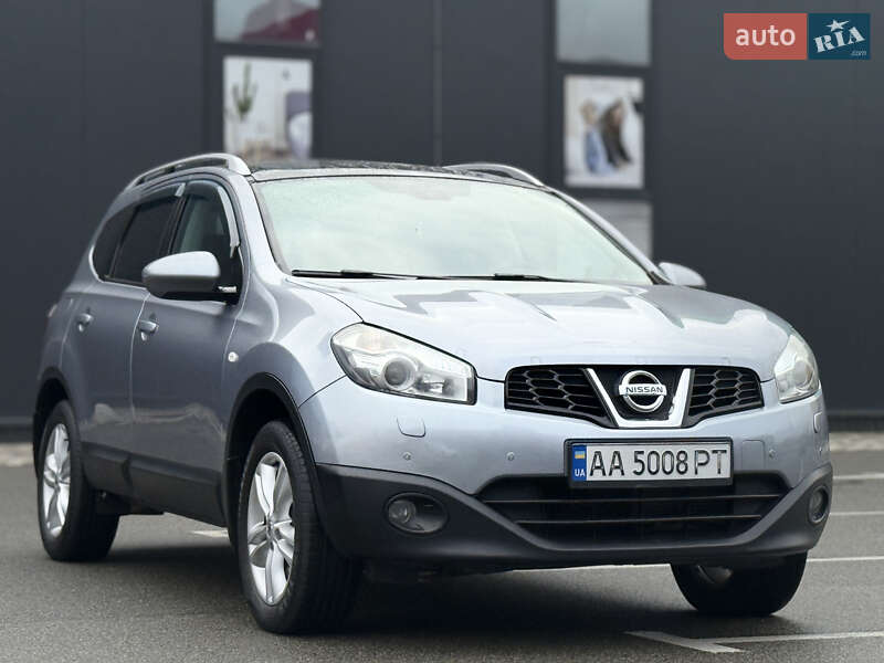 Внедорожник / Кроссовер Nissan Qashqai+2 2012 в Киеве