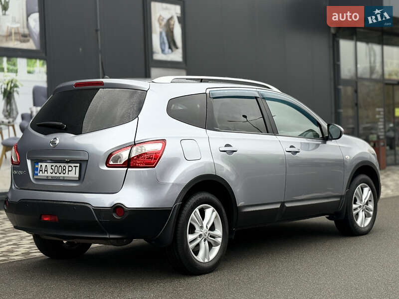 Внедорожник / Кроссовер Nissan Qashqai+2 2012 в Киеве