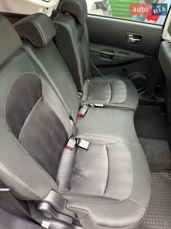 Внедорожник / Кроссовер Nissan Qashqai+2 2012 в Киеве