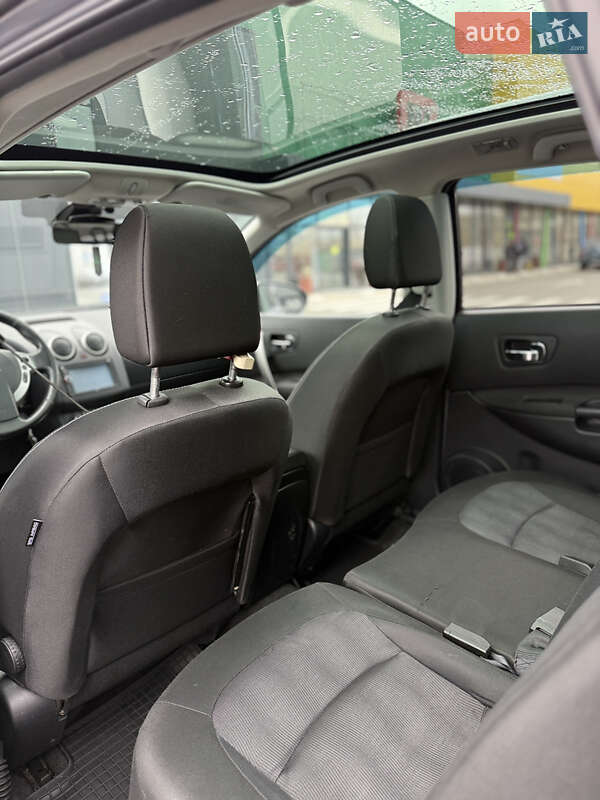 Внедорожник / Кроссовер Nissan Qashqai+2 2012 в Киеве