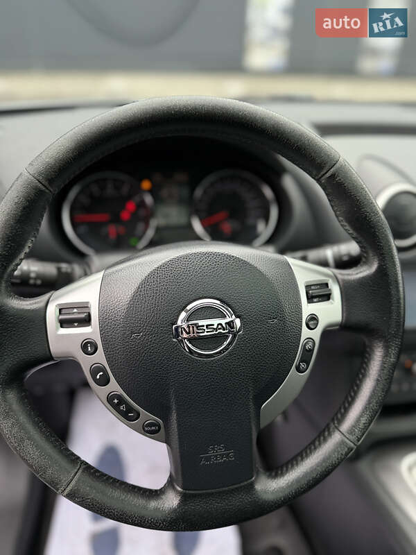 Внедорожник / Кроссовер Nissan Qashqai+2 2012 в Киеве